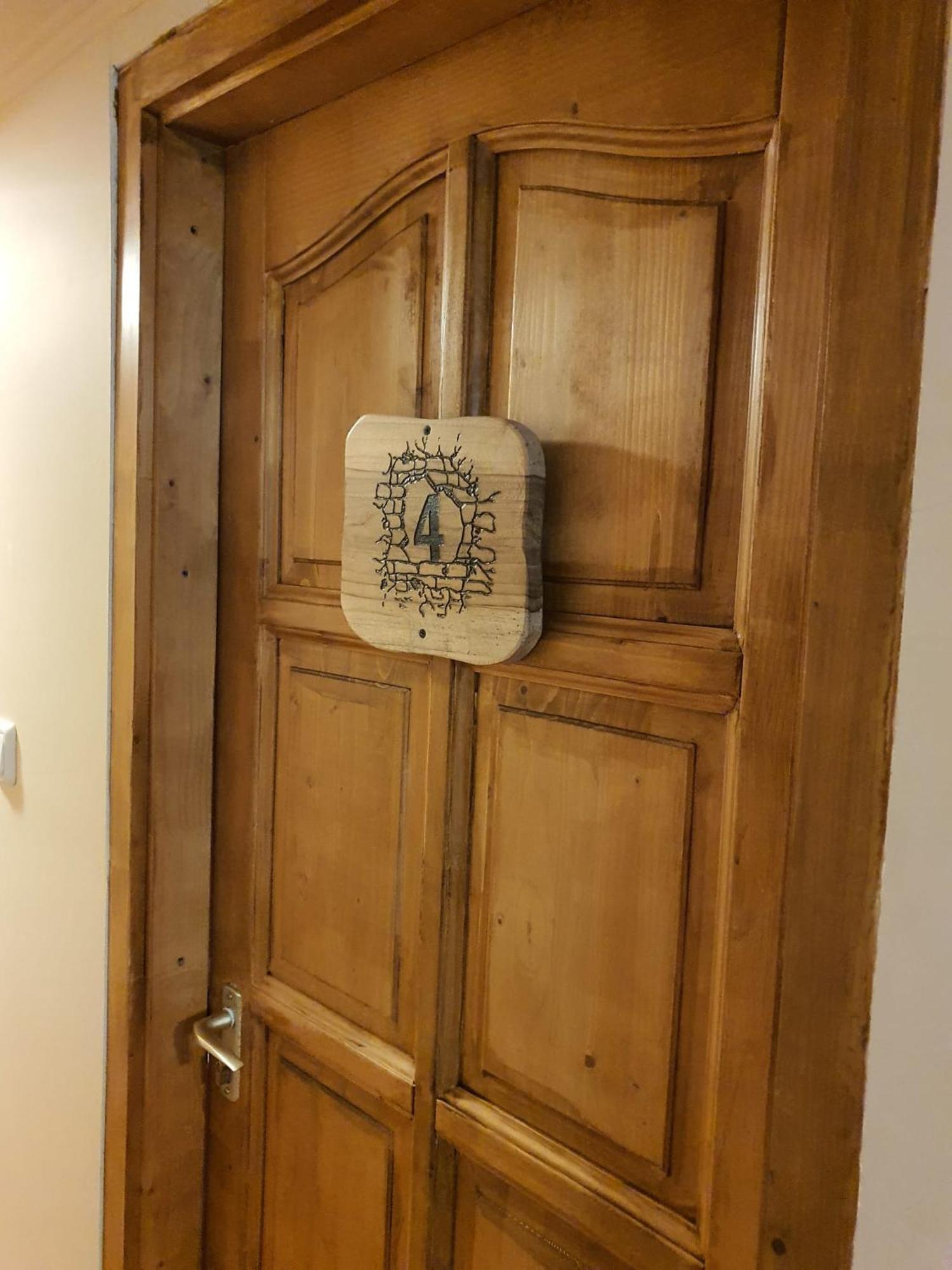 Panzio A Mi Paradicsomunk Vemend Bagian luar foto